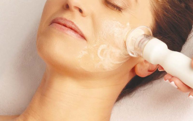 CACI non surgical face lift WT 002